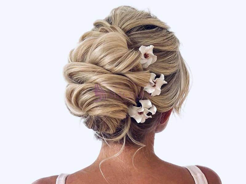 Gorgeous Wedding Hair with Extensions