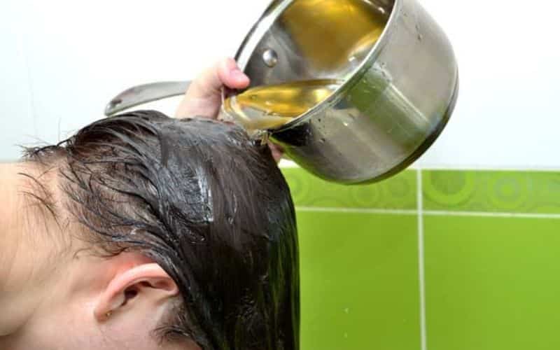 macsarahair-Use-black-locust-water-to-wash-hair
