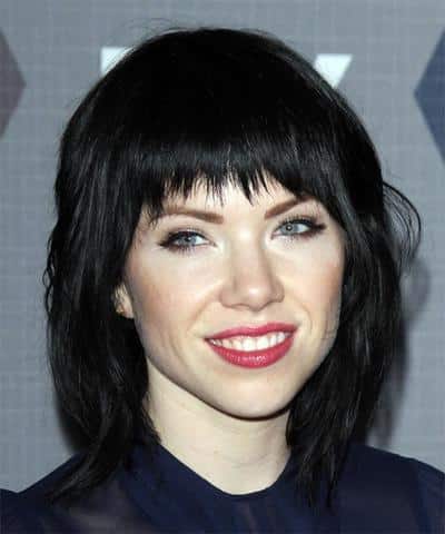 This Is What Carly Rae Jepsen Looks Like With Her Glamorous Hairstyles!