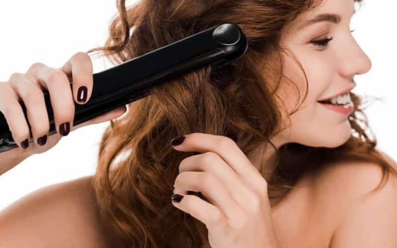 How To Curl Hair With Flat Iron