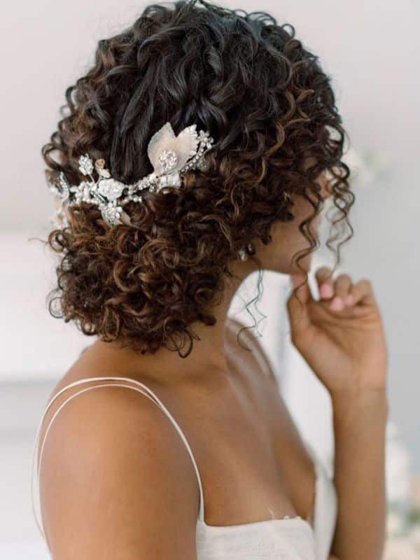 macsarahair-Curly-low-bun-wedding-hairstyle