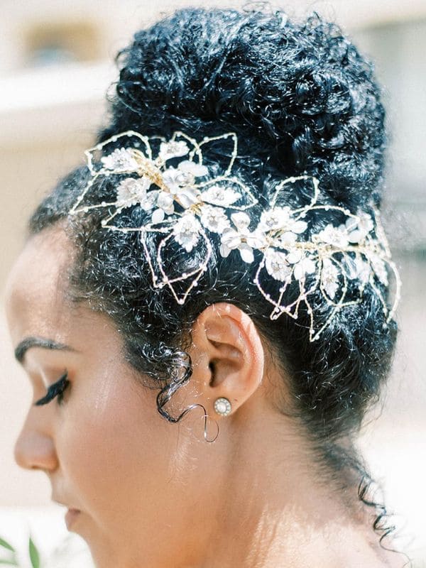 macsarahair-Curly-top-knot-for-wedding