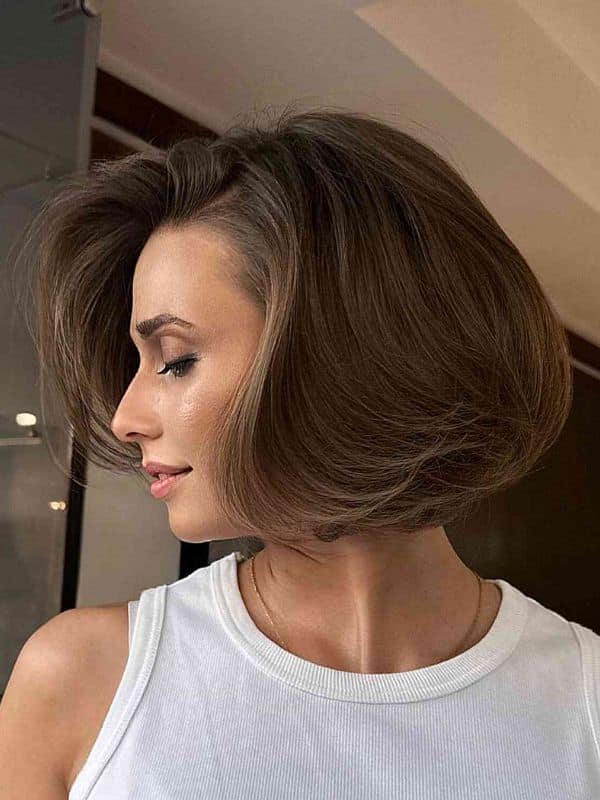 Side-parted thick bubble bob